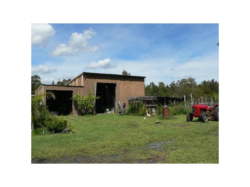 1013 Bucketts Way, Limeburners Creek NSW 2324