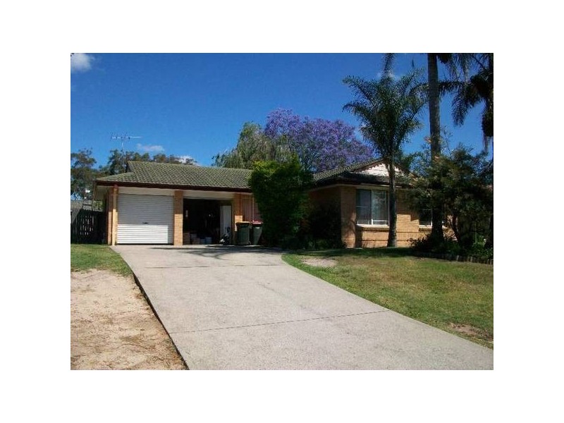 19 Cedarwood Crescent, Raymond Terrace NSW 2324