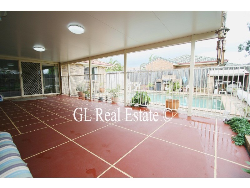 94 Lamberth Road, Regents Park QLD 4118