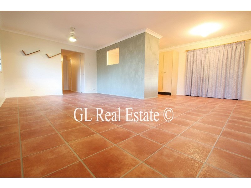 2 LETITIA STREET, Regents Park QLD 4118