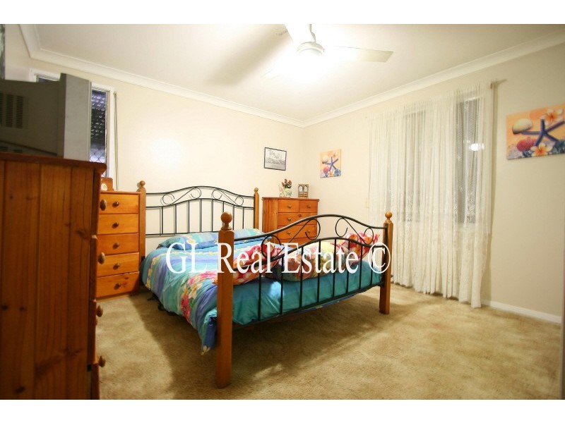 567 Browns Plains Rd, Crestmead QLD 4132