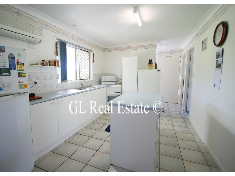 16 Maple Street, Marsden QLD 4132
