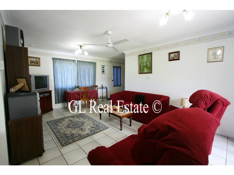 16 Maple Street, Marsden QLD 4132