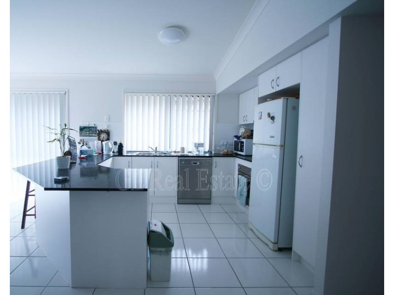 78 PAUL DRIVE, Regents Park QLD 4118