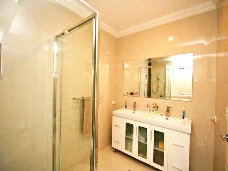 30 MARYLAND DRIVE, Regents Park QLD 4118