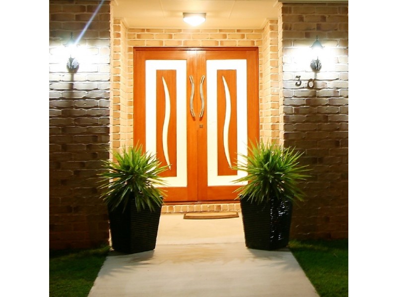 30 MARYLAND DRIVE, Regents Park QLD 4118