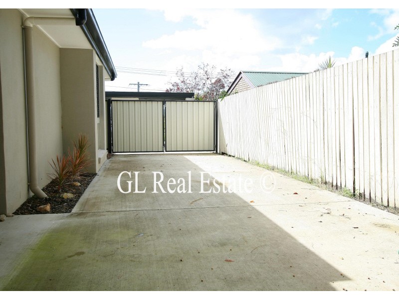 Regents Park QLD 4118