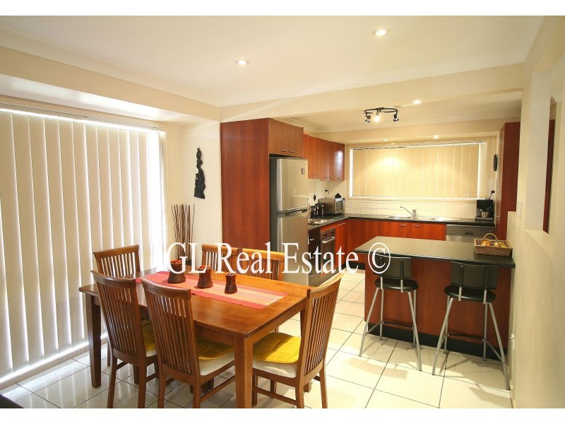 Regents Park QLD 4118