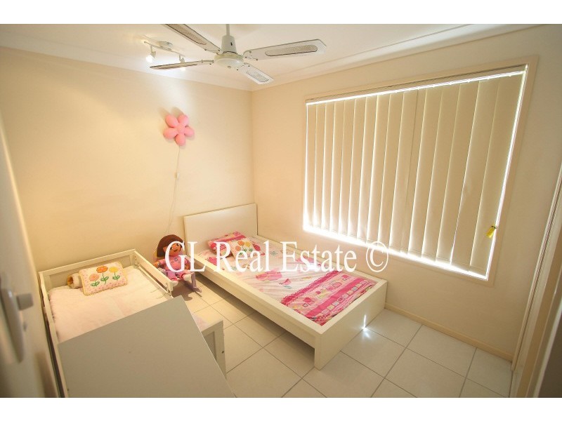 Regents Park QLD 4118