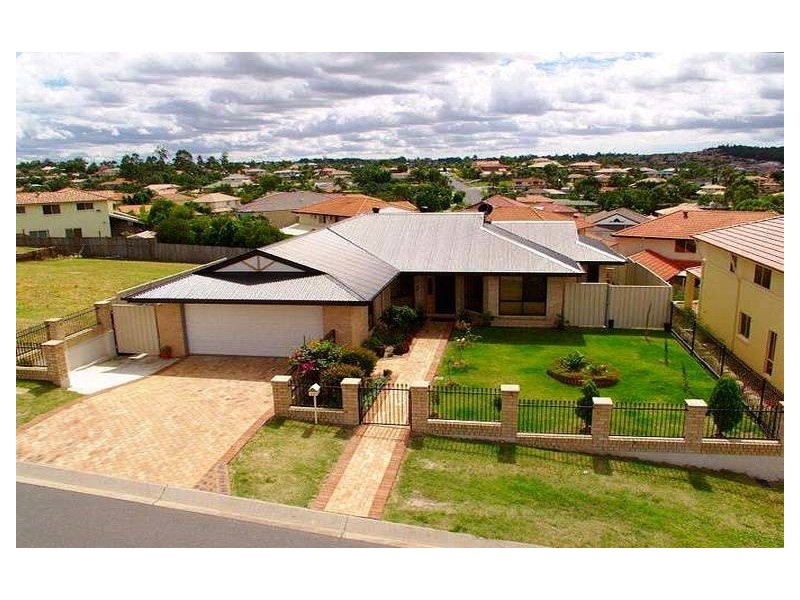 10 STRATUS PLACE, Calamvale QLD 4116