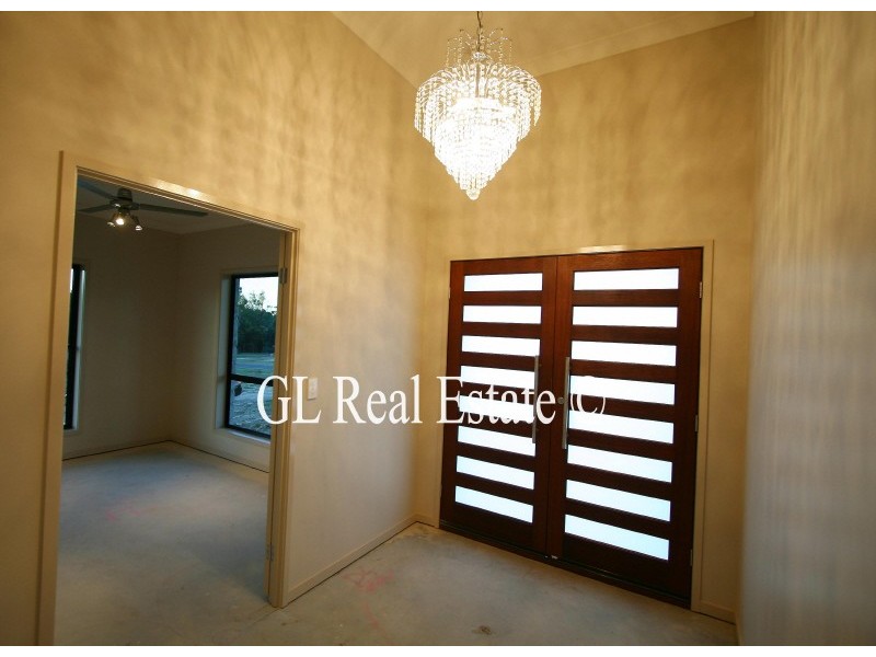 74 BORDER CRESCENT, New Beith QLD 4124