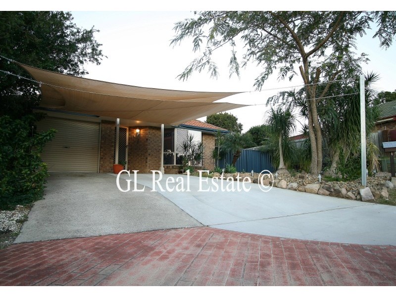 8 JEWEL COURT, Regents Park QLD 4118