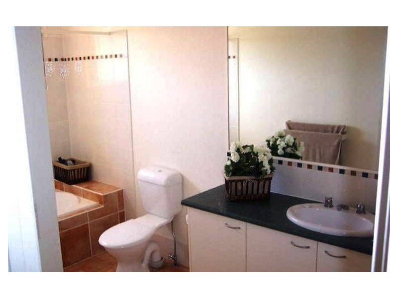 17/200 KAMERUKA STREET, Calamvale QLD 4116