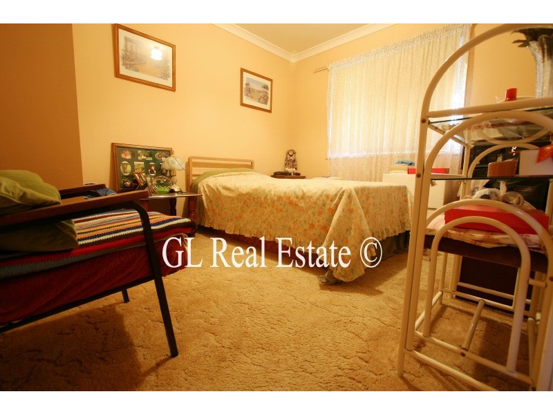 5 SONOROUS CLOSE, Regents Park QLD 4118