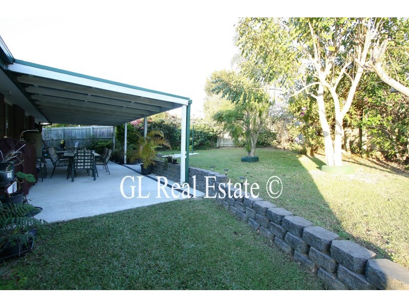 5 SONOROUS CLOSE, Regents Park QLD 4118