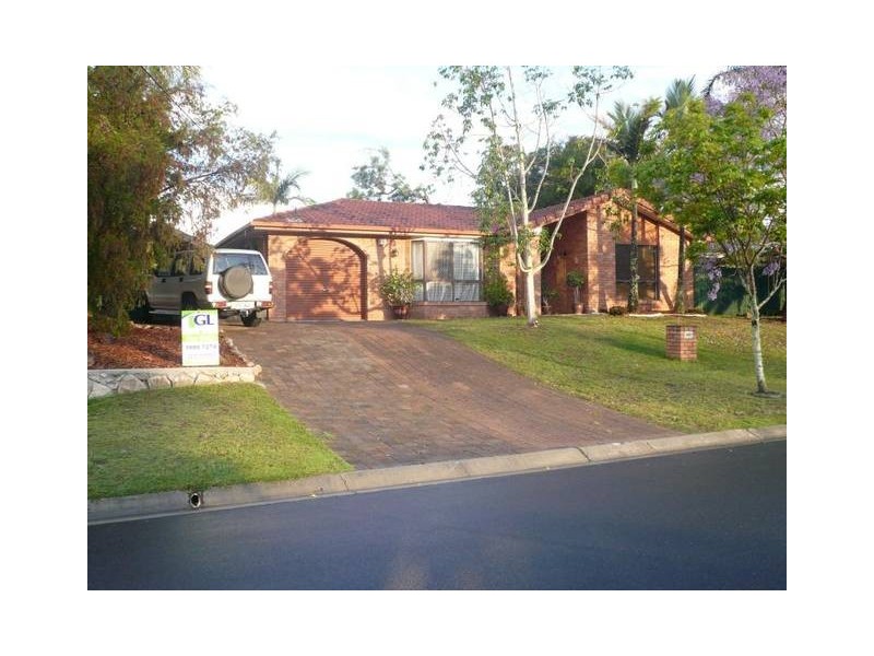 6 BUSHLAND DR, Regents Park QLD 4118