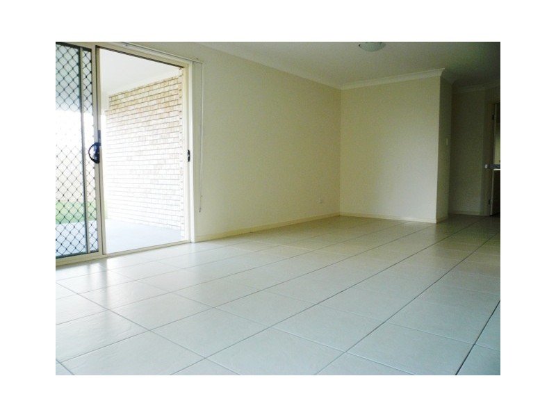 25 GEANEY BVD, Crestmead QLD 4132