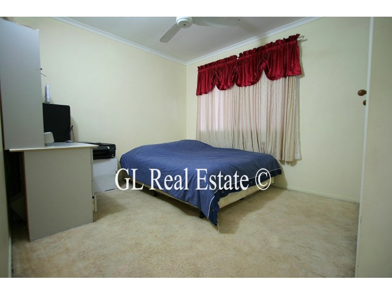 Regents Park QLD 4118