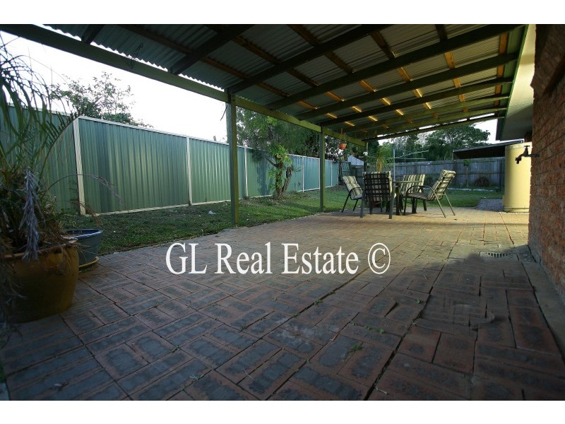Regents Park QLD 4118