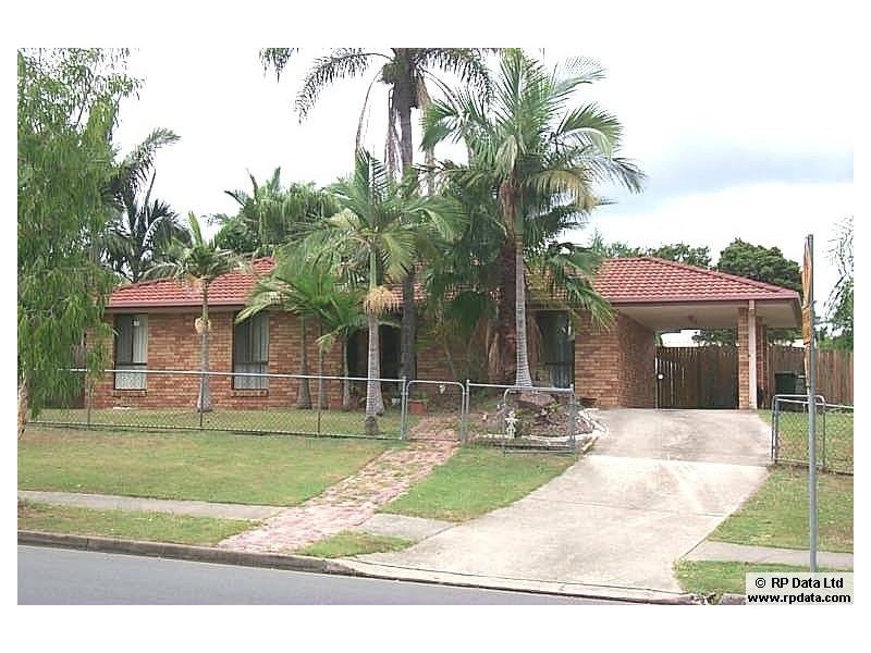 9 VANSITTART ROAD, Regents Park QLD 4118