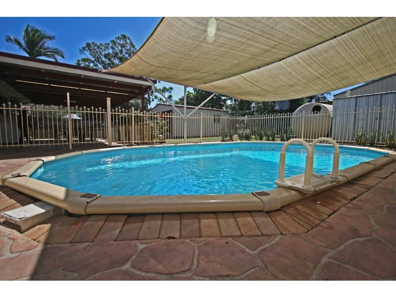 18 Overton Ct, Crestmead QLD 4132