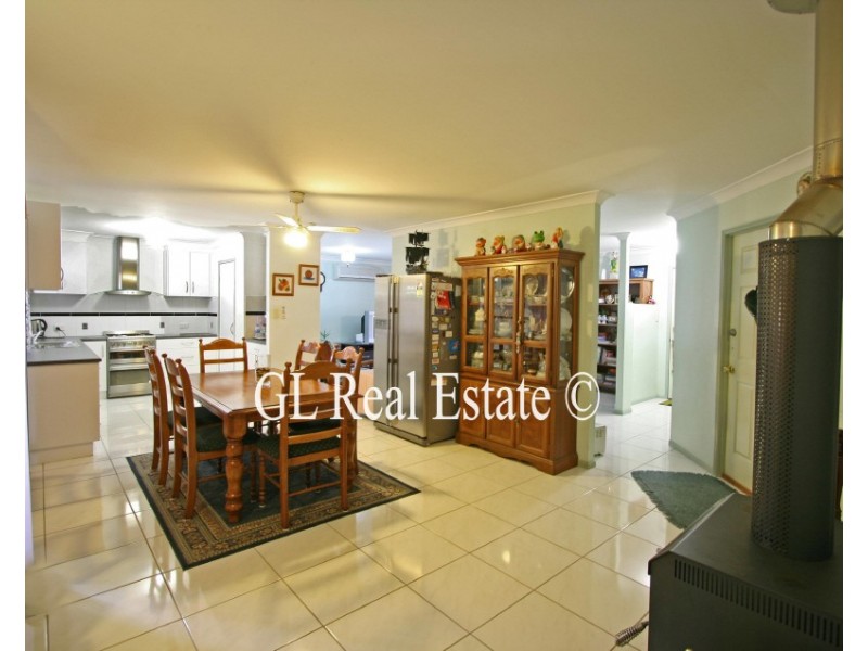 Regents Park QLD 4118