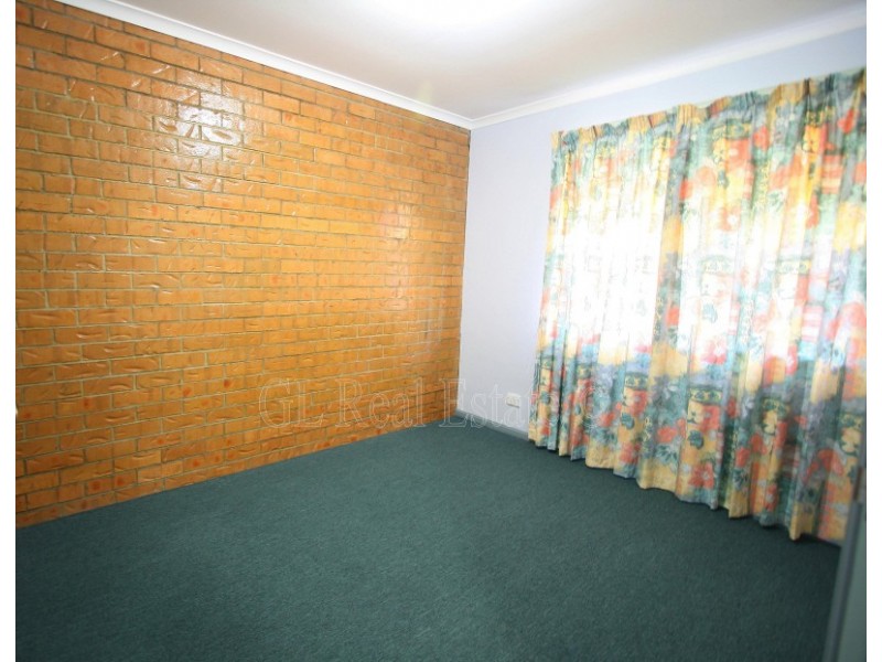 28/3 COSTATA ST, Hillcrest QLD 4118