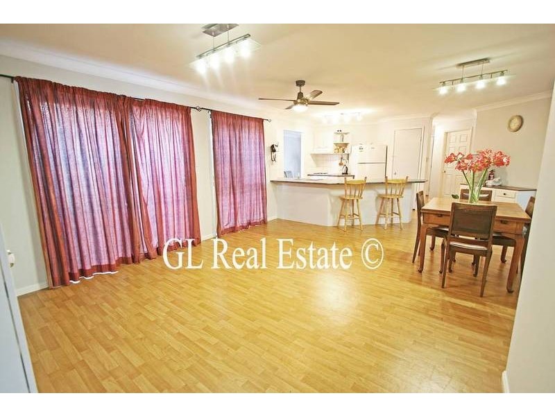 109 LAMBERTH ROAD, Regents Park QLD 4118
