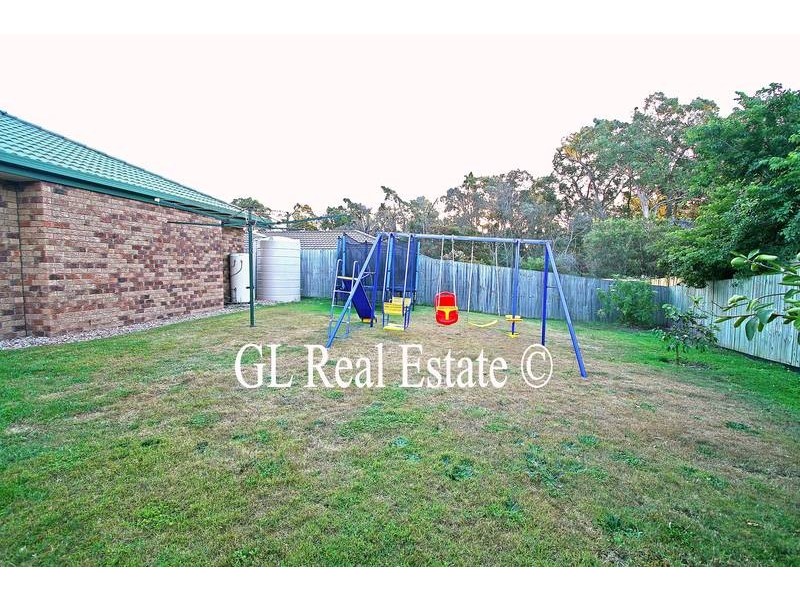 109 LAMBERTH ROAD, Regents Park QLD 4118