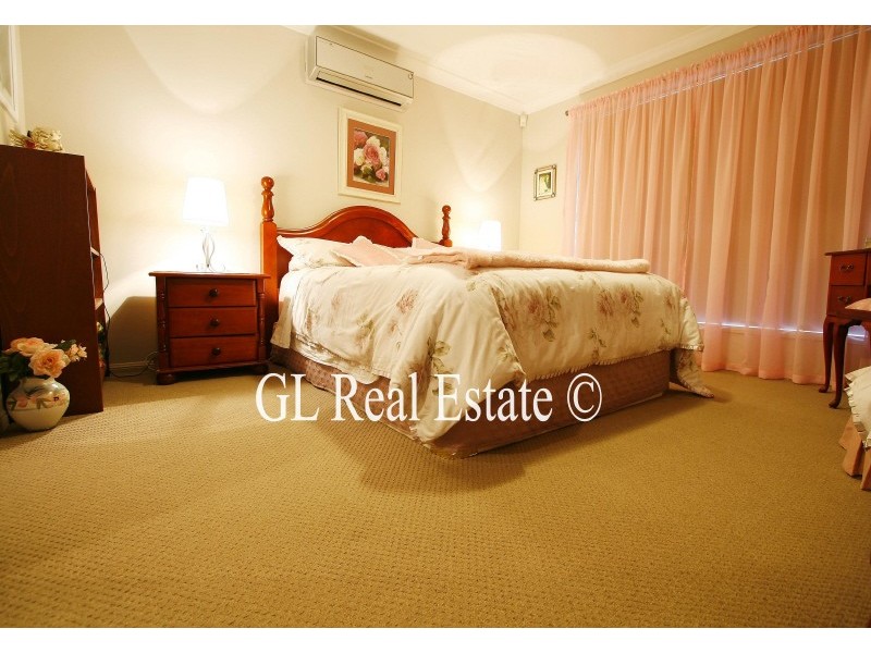 26 MARYLAND DRIVE, Regents Park QLD 4118