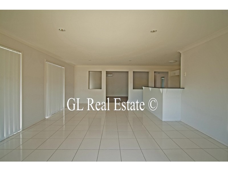 3 MARIGOLD AV, Regents Park QLD 4118