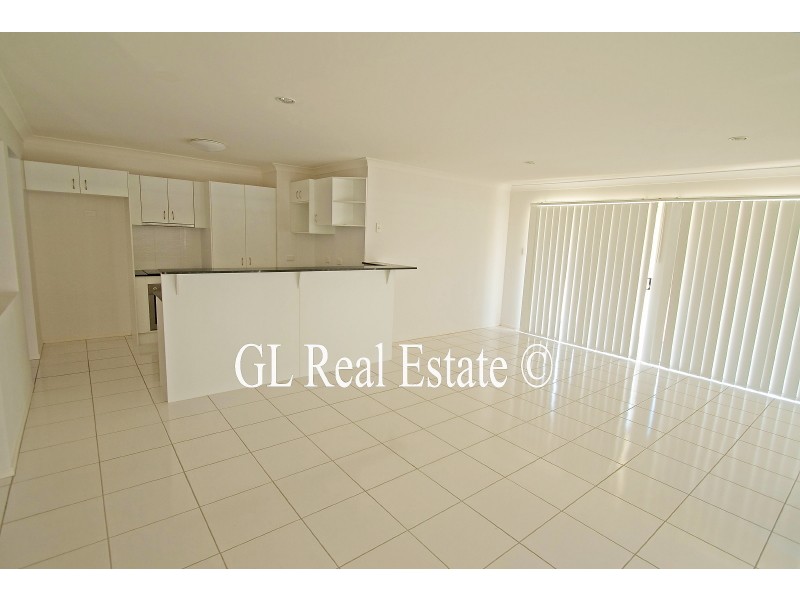 3 MARIGOLD AV, Regents Park QLD 4118