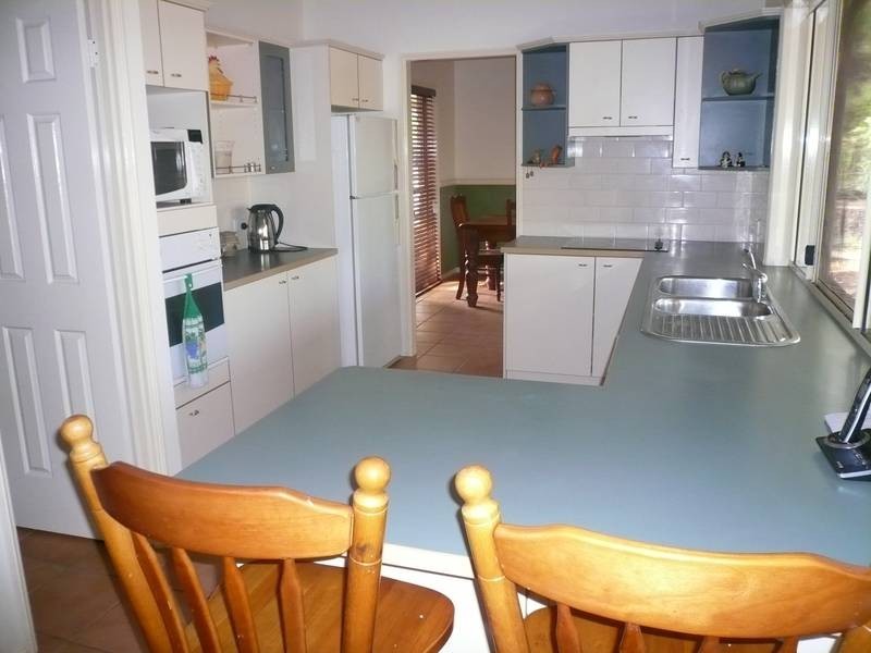 10 Quandong Court, New Beith QLD 4124