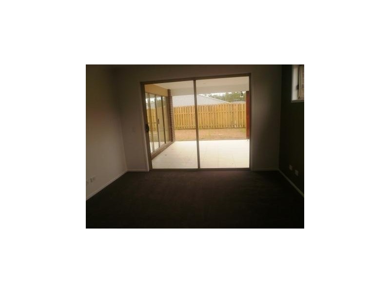 3 FLAMETREE CRESCENT, Berrinba QLD 4117