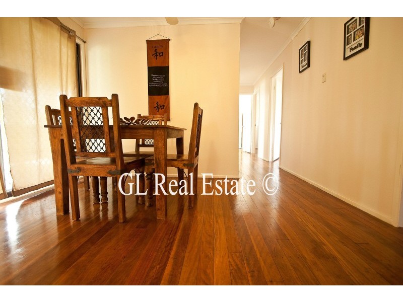 Crestmead QLD 4132