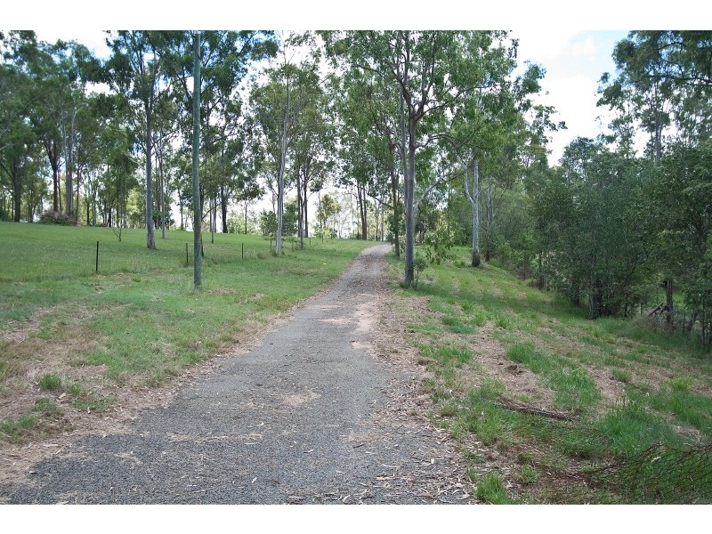 123 Clifton Drive, North Maclean QLD 4280