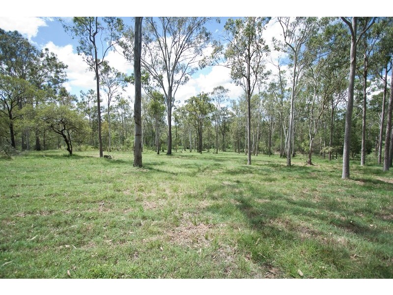 123 Clifton Drive, North Maclean QLD 4280