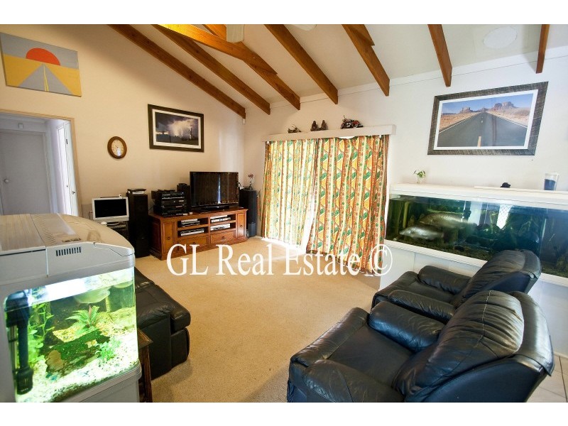 2 Heathcote Court, Munruben QLD 4125