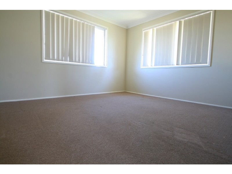 5 Beelong St, Crestmead QLD 4132