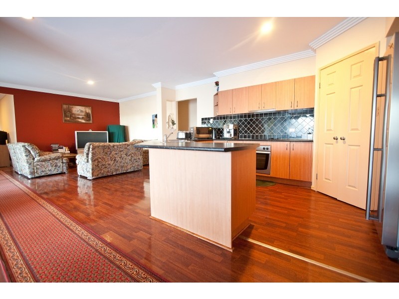 44 Silvereye Cres, Greenbank QLD 4124