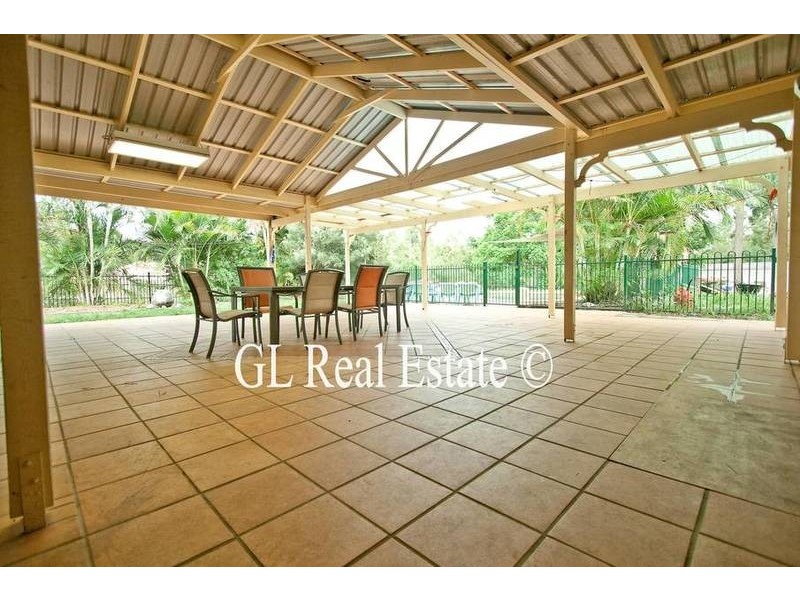 416 Middle Road, Greenbank QLD 4124
