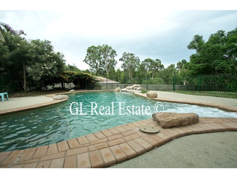 416 Middle road, Greenbank QLD 4124