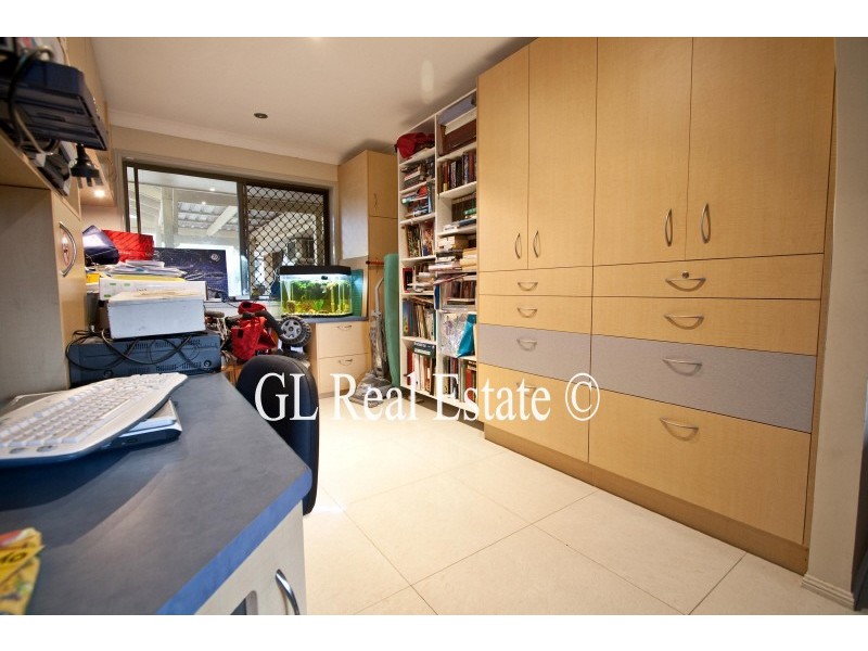 416 Middle road, Greenbank QLD 4124