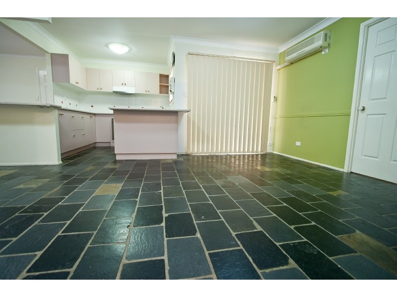 19 HIGHBURY DRIVE, Crestmead QLD 4132