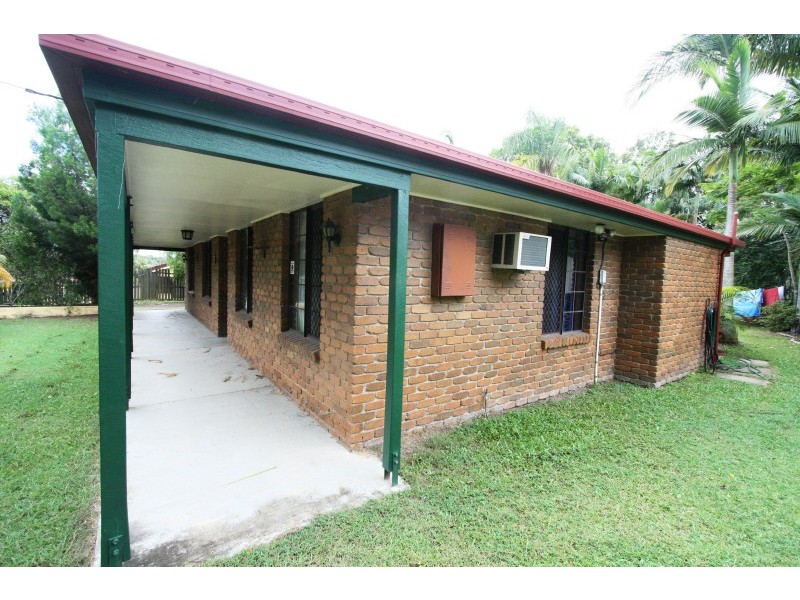 5 REGENCY DRIVE, Regents Park QLD 4118