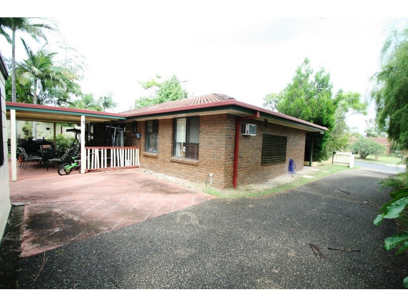 5 REGENCY DRIVE, Regents Park QLD 4118
