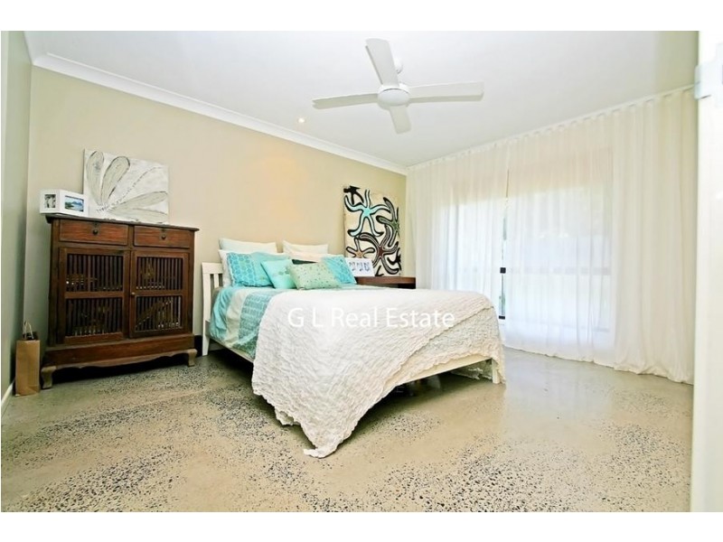 118 Westminister Avenue, Golden Beach QLD 4551