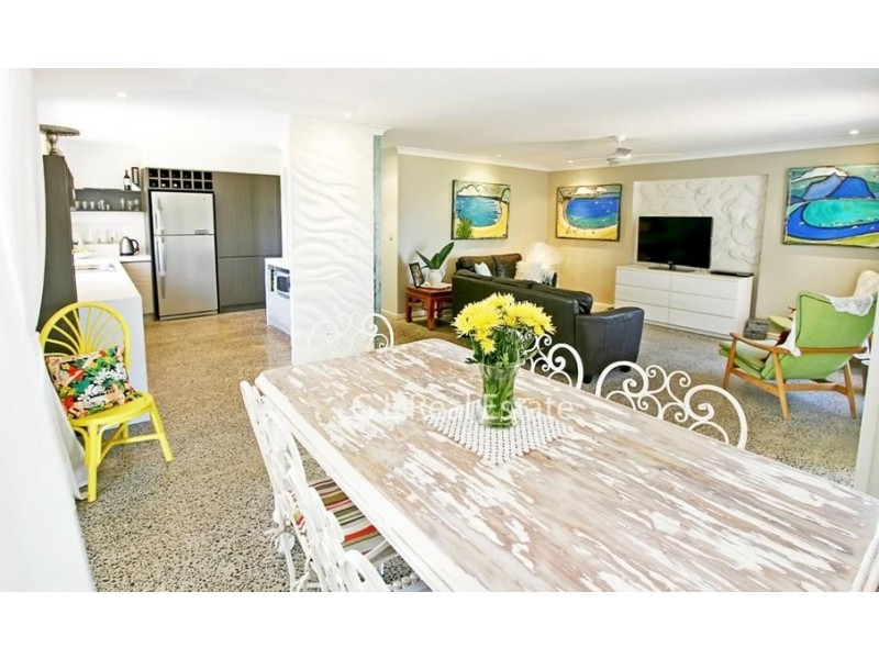 118 Westminister Avenue, Golden Beach QLD 4551