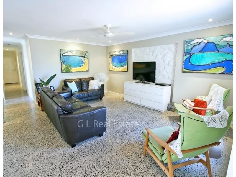 118 Westminister Avenue, Golden Beach QLD 4551