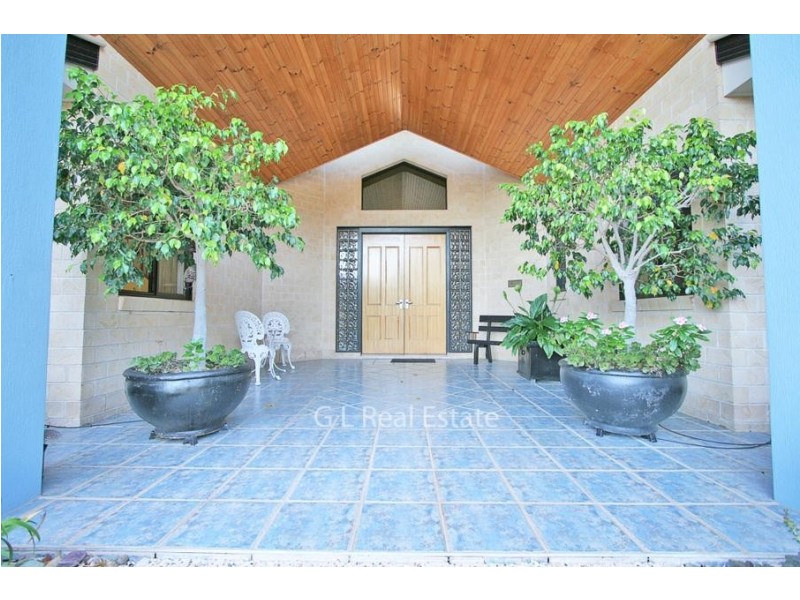 9 Silky Oak Place, Pelican Waters QLD 4551